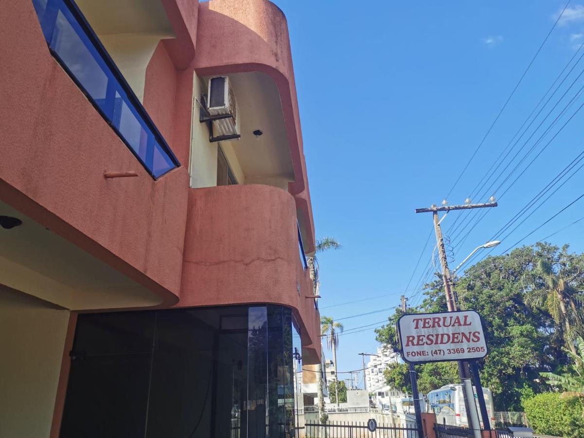 Terual Residens Apartment Bombinhas Exterior foto